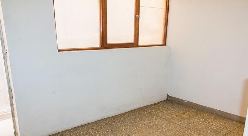 VENTA DE OFICINA 2° PISO EN AV. BALTA - CENTRO DE CHICLAYO